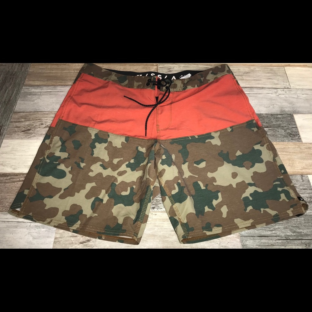 Vissla Men’s Boardshort, new without tags!